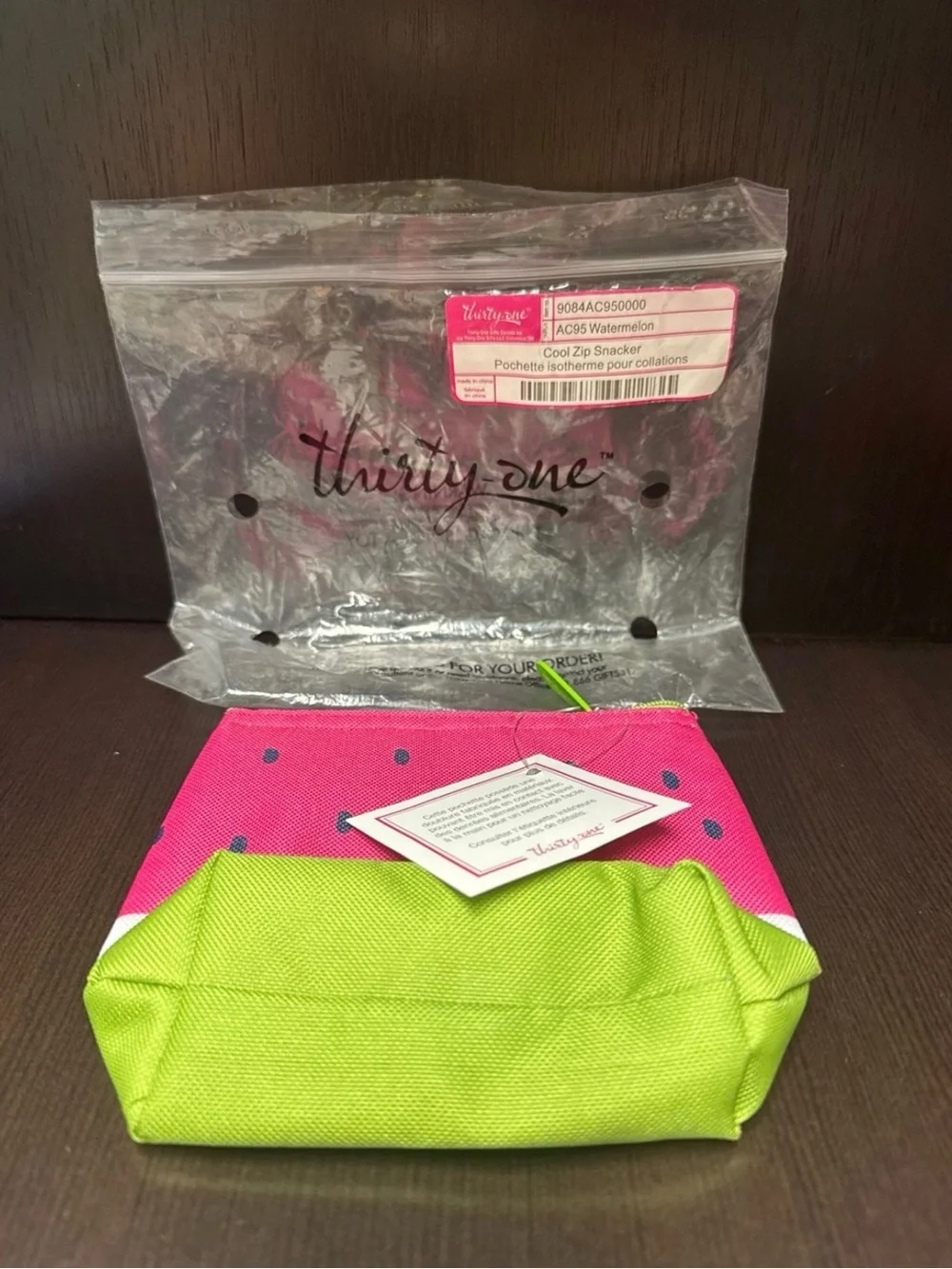 Thirty-One Cool Zip Snacker Watermelon small bag-new
